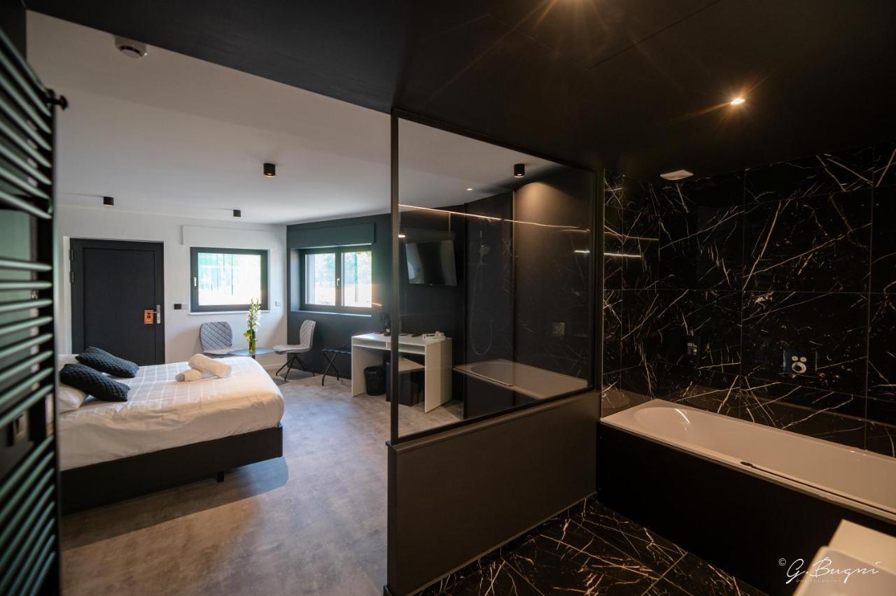 Les Thermes De Spa By La Cour De La Reine Hotel, Suites & Acces Gratuit Au Centre Thermal المظهر الخارجي الصورة